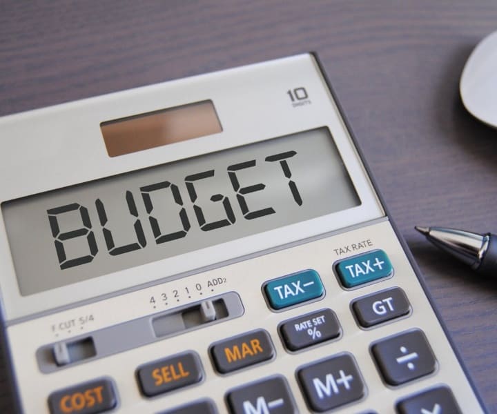 How much does mobile app development cost?
